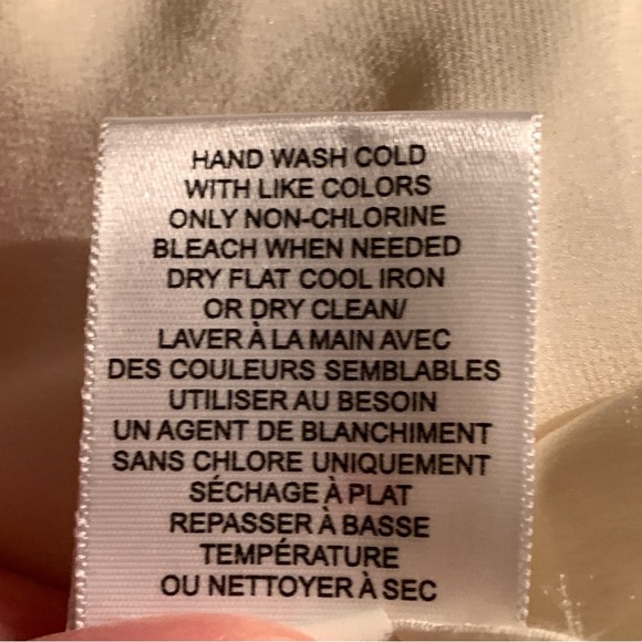 Banana Republic Silk Ruffle Tank Top - Picture 6 of 6